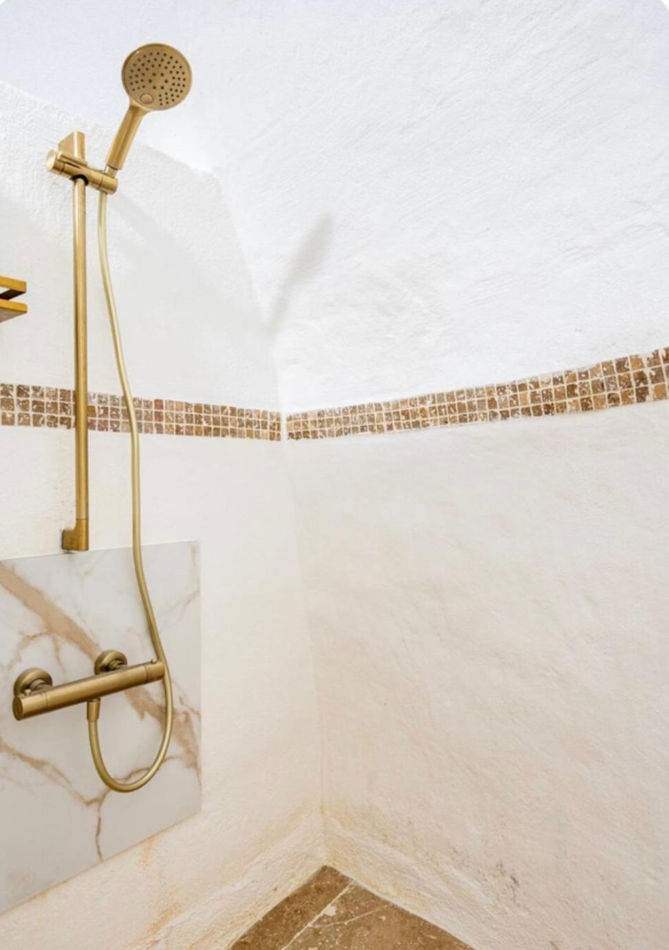 Le Temple D'Aphrodite, Appartement Avec Spa เวียน ภายนอก รูปภาพ